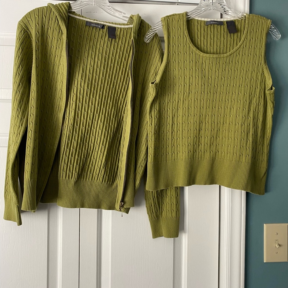Liz Claiborne Green Cable Knit Cardigan Set